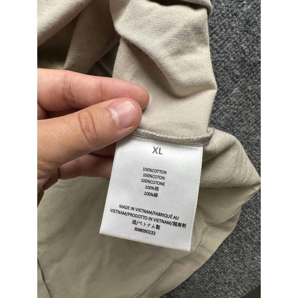 Mens Fear of God Essentials Logo T Shirt Beige Oversized, Size XL - Picture 4 of 8